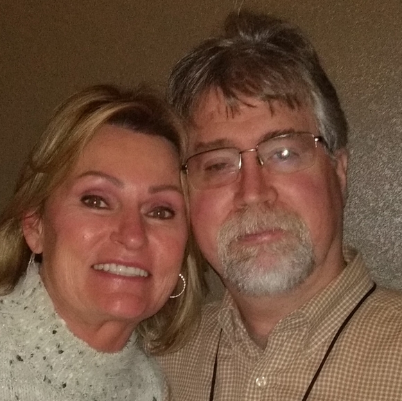 Meet your Posher, Laurie - Picture 1 of 1